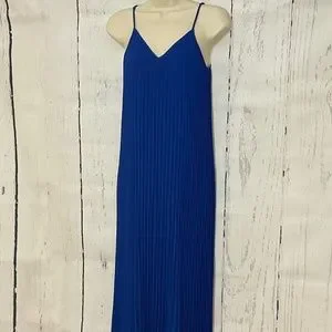 open lace back dress Pleated Midi Dress – Elie Tahari